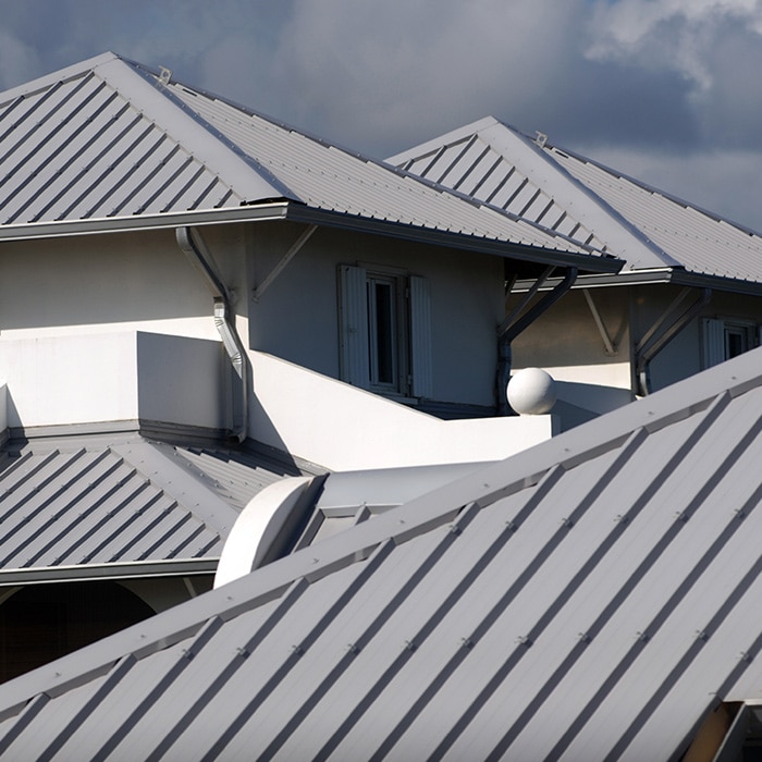residential-properties-with-metal-roofing-installation-longview-tx